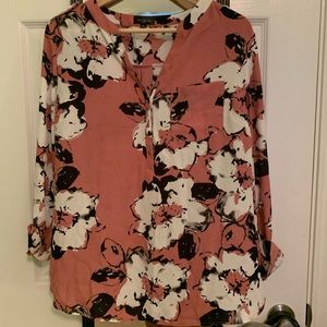 Floral Roll tab sleeve blouse